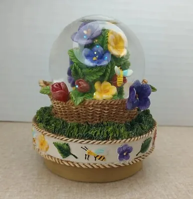 Yankee Candle Jar Topper Snow Globe Spring Flower Basket Pansy Bumblebee Glitter • £19.27