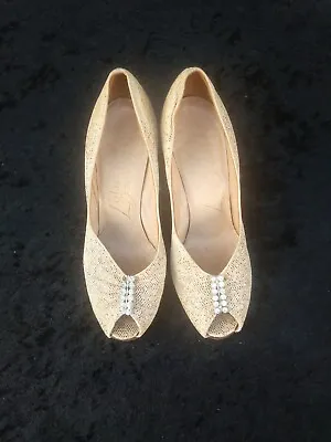 1950s Confetti Court Shoes • £5