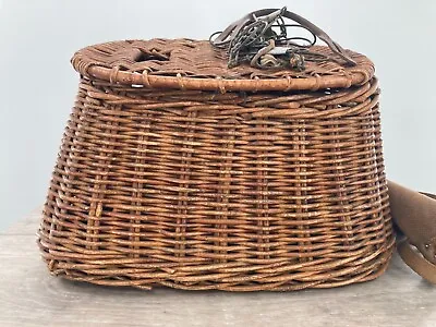 Vintage Wicker Creel Rattan Fishing Lobster Basket Bicycle Saddle Bag Decor Old • $32.49