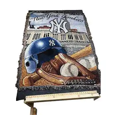 New York Yankees MLB 'Home Field Advantage' Woven Tapestry Throw Blanket 44x56 • $49.40