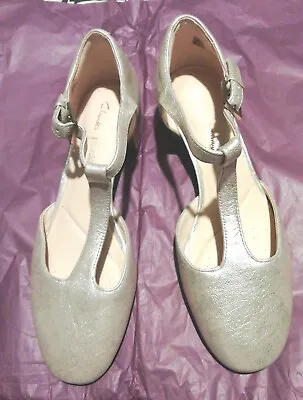 Nwob CLARKS Cushion Plus ORABELLA HOLLY Pale Gold Leather T BAR Shoes 4-bridal?  • £18