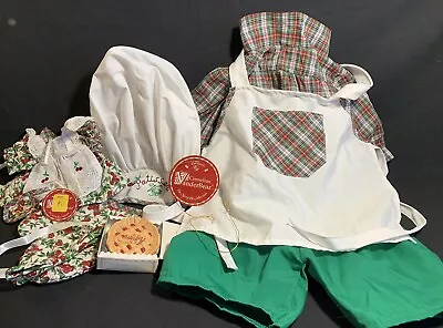 Muffy & Cornelius Vanderbear  Cherry Pie Outfits Accessories & Pie • $18.99
