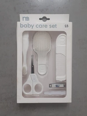 £8 • Buy Mothercare Baby Care Set Grooming Comb Brush Nail Clippers Scissors Boxed New