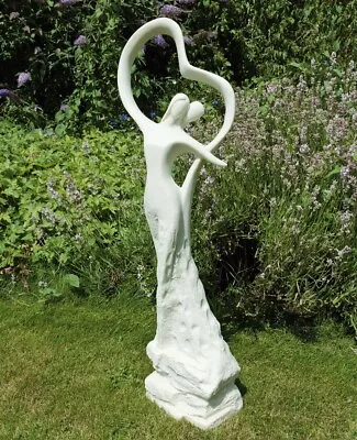 Love & Dancing Modern Poly Resin Garden Statue • £119.99