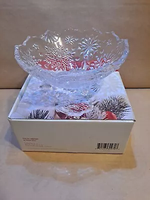 NIB  MIKASA STUDIO NOVA Footed 5 Glass Bowl  Snow Medley Snowflakes • $7.99