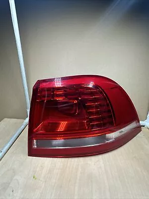 Tail Light Brake Lamp For 2013-2017 Volkswagen Touareg Right Side Outer Chrome • $130