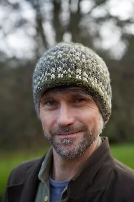£16.95 • Buy Pachamama Mens Rosslare Beanie, Hand Knitted, 100% Wool, Moss Fair Trade Sourced