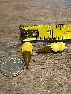 1:12 Scale X2 Ice Cream Cones Miniature Dollhouse Mini Tiny Food Accessories  • $7