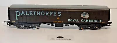 Lima OO Gauge L30535W Bogie Parcel Van Siphon G Palethorpe's Sausages • £8.99