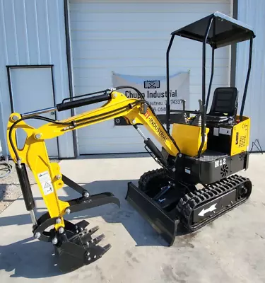 NEW AGT 1 Ton Briggs & Stratton 13HP Mini Excavator Digger Kubota Bobcat Deere • $5999.99