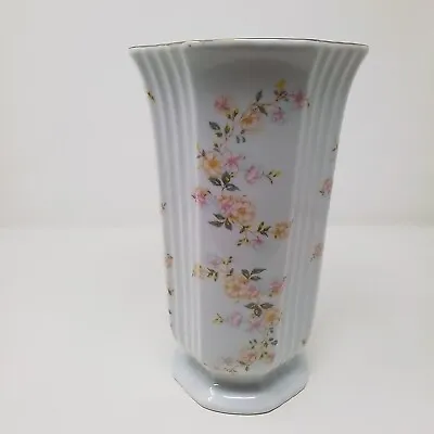 Elegant ALBA IULIA Vintage Vase -  White With Flowers - 25cm Tall- Cottagecore  • £4.50