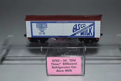 N Scale Roundhouse 8703 Asco Milk Billboard Reefer 12006 C32249 • $19.99