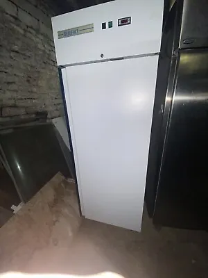 Beaufort Commercial Upright Freezer • £400