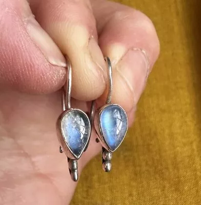 925 Sterling Silver Tear Drop Shape Blue Moonstone Earring • $1.23