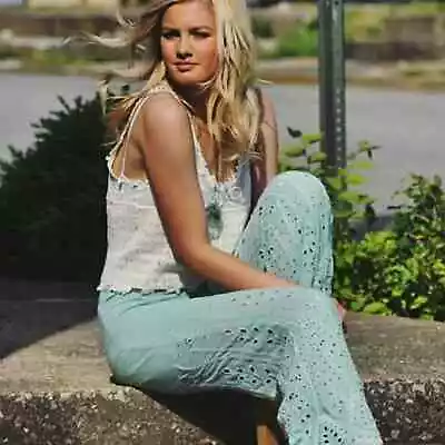 Peach Love Size Small Turquoise Pallazo Pants Eyelet Hippie Boho Wide Leg Pants • £14.45