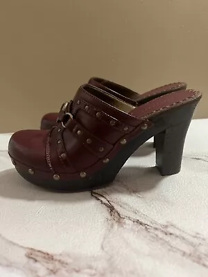 Vintage Y2K Bongo Clogs Size 6 Studded Vegan Leather Heeled Mules 2000s Trendy • $45