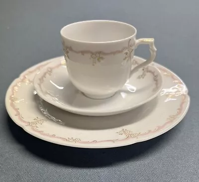 Louvre By Kaiser In Germany Rokokofirm Dubarry  Teacup Saucer And Dessert Plate • $22.99