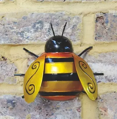 £3.99 • Buy 1 LARGE Decorative Metal Art Bumble Bee Backyard Garden Accents Wall Ornament
