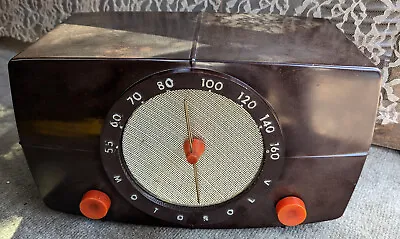 1949 Motorola 6X11U Tube Radio - Works Well! • $47.95