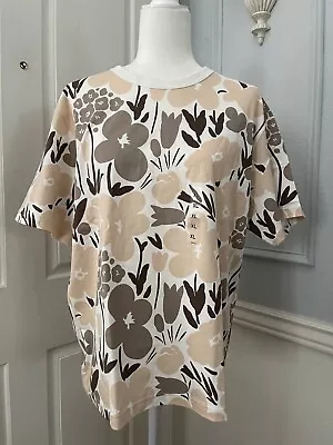 NWT Uniqlo X Marimekko Women's Short Sleeve T-shirt Light Natural • $32