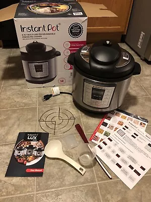 P808 Instant Pot 8 Quart Programmable Pressure Cooker IP-LUX80 • $41