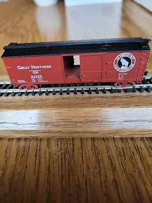 N Scale Great Northern 40' Double Wood Sheathed Box Car #23555 By Micro-Trains • $3.25