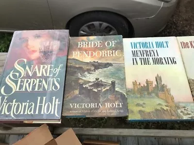 Victoria Holt 7 Book Lot (BVH7) Pre-owned • $15