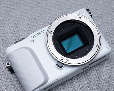 $49 • Buy Sony Alpha NEX-3N 16.1MP Digital Camera - Random Color (Body Only) (No Battery)