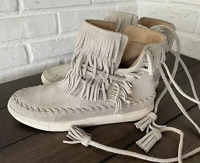 J Slides NYC Poca Fringed Bootie Moccasin Women Suede Beige Boot Sz 7.5 • $45.99