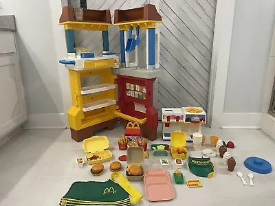 Vintage Fisher Price Fun With Food McDonald’s Drive Thru Playset Insane! • $749