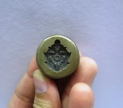 Vintage Brass Jeweller Making Tool Mould Stamp Fine Mughal Flower Motif Imprint • $33