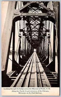 Postcard SD Pontis South Dakota Bridge Missouri River Milwaukee Road RR SD01 • $7.99