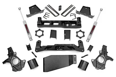 Rough Country 6 Inch Lift Kit Chevy Silverado & GMC Sierra 1500 4WD (2007-2013) • $999.95