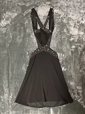 Masquerade Open Back Women’s Dress Size 3/4 Black • $24.99