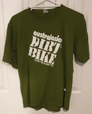 AUSTRALASIAN DIRT BIKE  Filling You In Since 1975  Print T-Shirt. Green Size XL. • $16.99