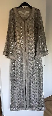 Stunning Ladies Silver Two-piece Sequinned Net & Satin Moroccan Kaftan • $136.76