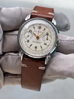 Vintage Buren Manual-Wind Venus Caliber 210 Chronograph 33mm Ref. 6005 B • $995