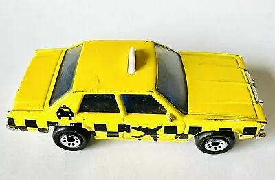 Vintage 1999 Matchbox #MB9 1-75: Air Traffic Series Ford LTD Yellow Taxi 1/64 • $9.95