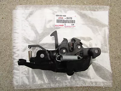 Fits: 96 - 02 Toyota 4runner Front Hood Release Lock Latch Oem Brand New • $92.39