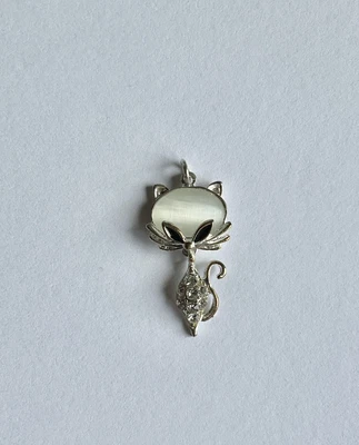 £3 • Buy Cat Pendant With Articulated Body