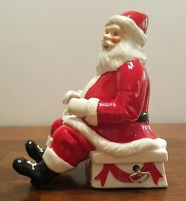 VILLEROY & BOCH Christmas Toys Memories Music Box Santa Claus Porcelain A+ • $55.98