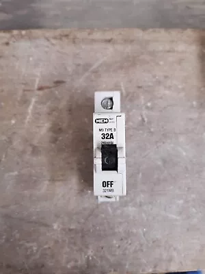 MEM MCB Type 1 32 Amp M6 Single Pole 32A Circuit Breaker Memera 21 321MB • £25