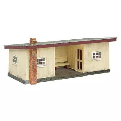 Bachmann 44-0160R OO Gauge Scenecraft Narrow Gauge Corrugated Station Red And Cr • $64.04