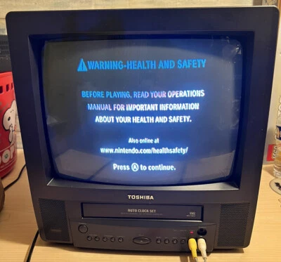 $200 • Buy Toshiba MV13K2R 13  CRT TV/VCR Combo Retro Gaming Front AV Input No Remote WORKS