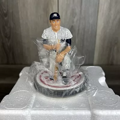 Mickey Mantle New York Yankees  On Deck  1996 Sports Impressions Figurine • $25