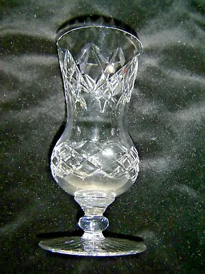 £0.99 • Buy Pretty 6'' High Cut Glass Vase