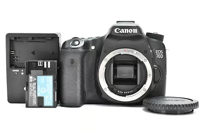 [Near Mint 1107 Count] Canon EOS 70D 20.2MP Digital SLR Camera • $677.38