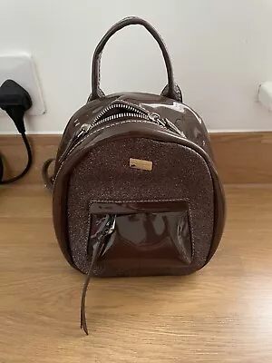 David Jones Ladies Backpack Patent Handbag • £4.99