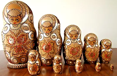 Vintage MATRYOSHKA  Set X 10  Russian Nesting Dolls Largest 24x13(d)cm Wood Vgc • £24.95