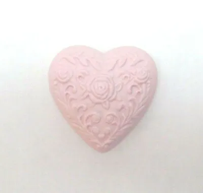 AVON Floral Heart Soap  -   Pink   -   NEW • $4.99